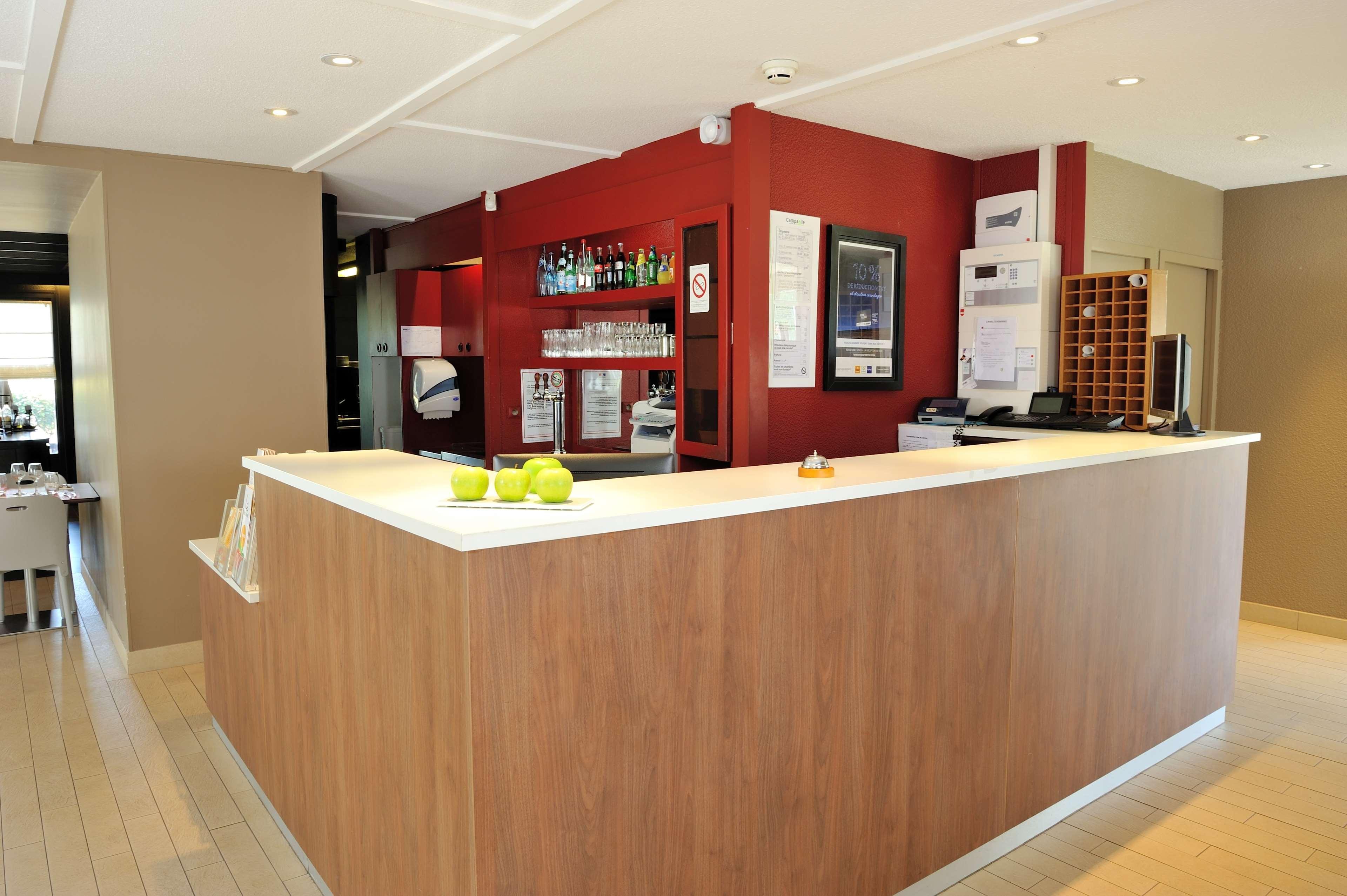 Campanile Saintes Hotel Bagian luar foto